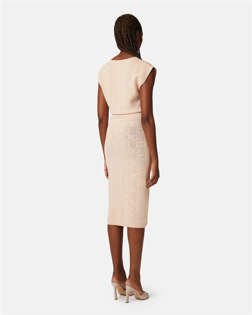 Knitted dress with logo