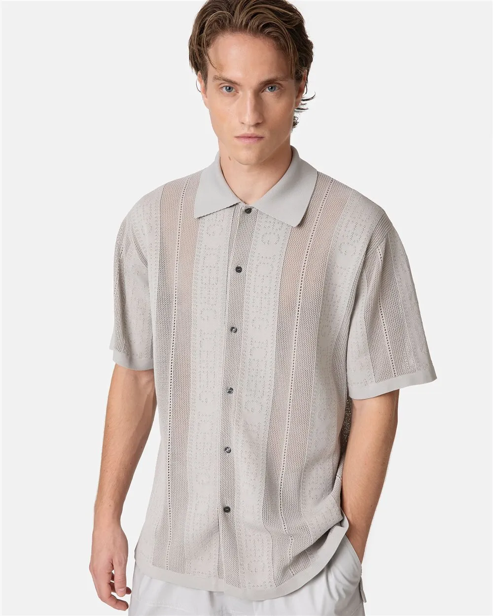 Knitted shirt with logo