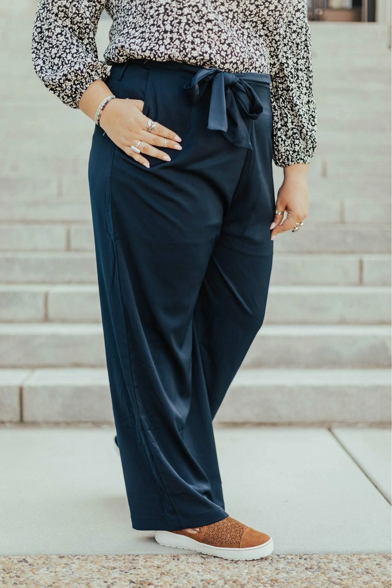 Emma High Waist Pants Two Navy Fashionable Appeal Breathable back panel