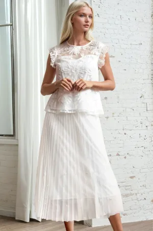 Flexible Waistband Monochrome Outfit Lila Pearl Tulle Skirt