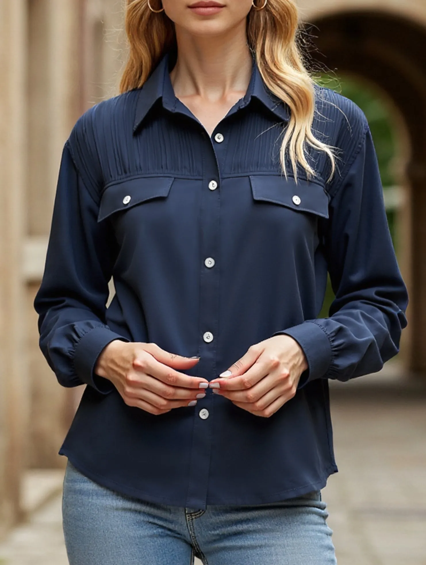 Easy to Wear Asymmetrical hem Long-sleeved cardigan for women
