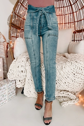 Casual Sweater Looking For Answers High Rise Tie-Belt Risen Skinny Jeans (Medium)