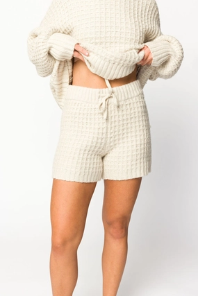 Lovender Sweater Shorts in Natural Fit Tech