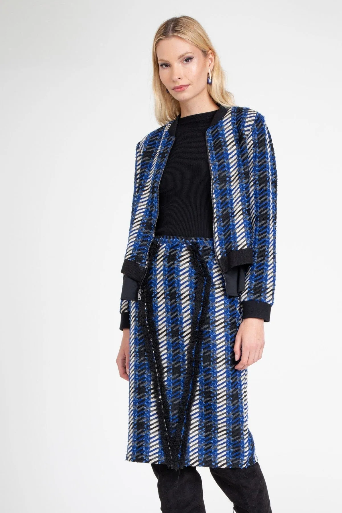 Leg Elongating Minimal Vibe Lucia Skirt ?C Road