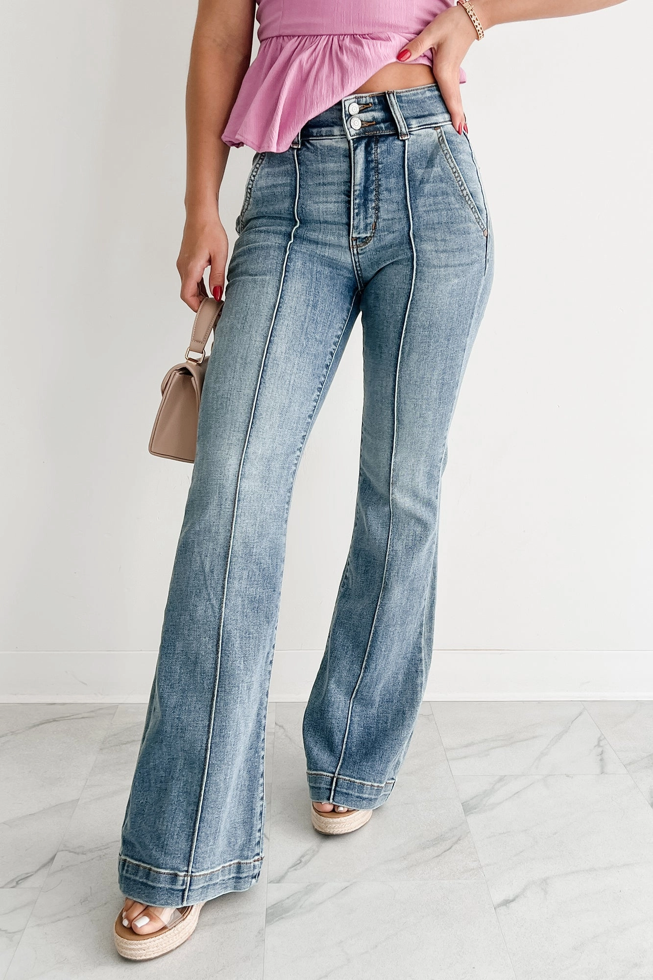 Anti Static Lining Soft Design Mae High Rise Judy Blue Flare Jeans (Medium)