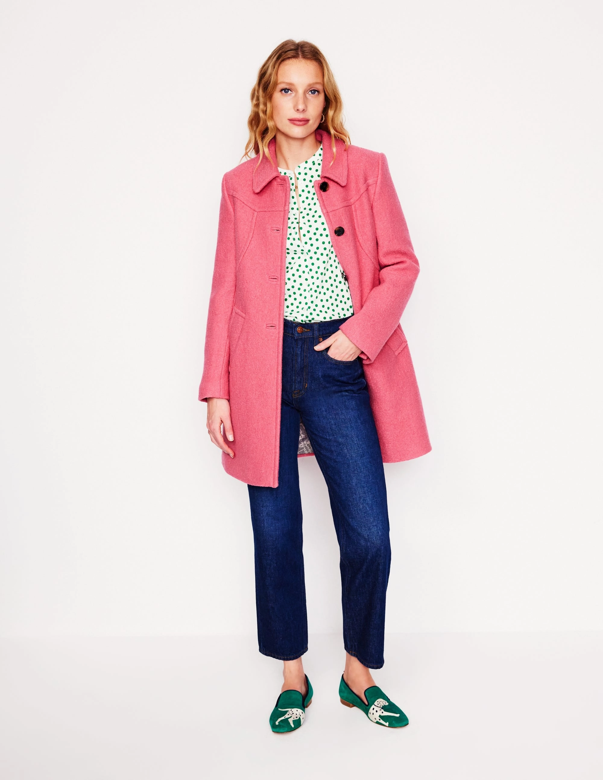 Marina Jersey Shirt-Ivory, Abstract Dot Stylish T-shirt Flexible Shoulder Gusset