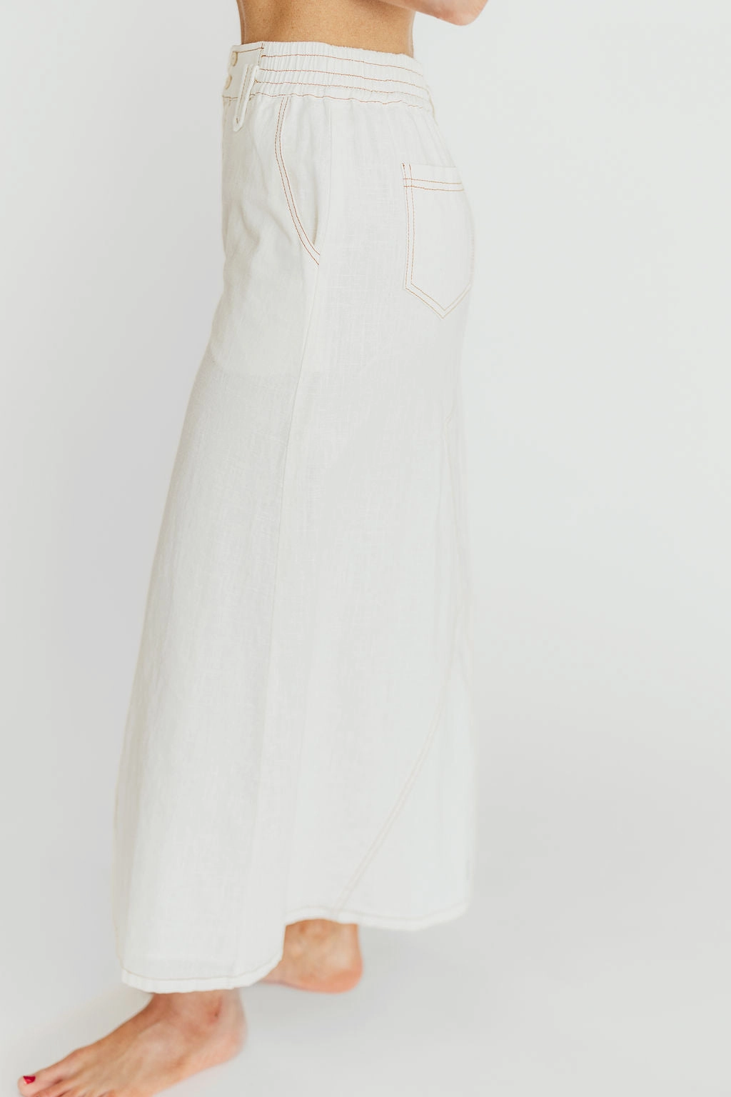 Hot Day Marium Washed Linen Blend Maxi Skirt in Off-White *Final-Sale*