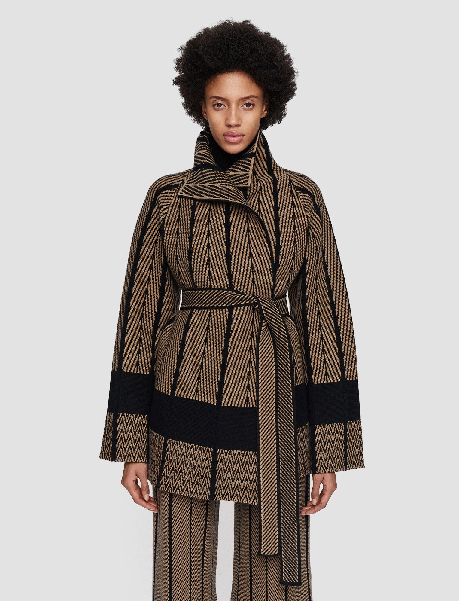 Chevron Jacquard Knitted Jacket exploration Detachable Hood