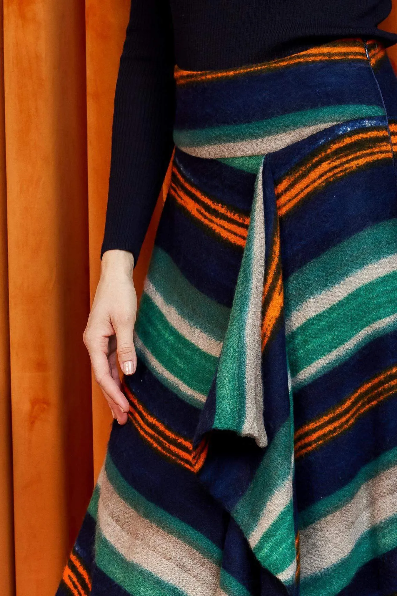 Contemporary Design Midi Fleece Skirt