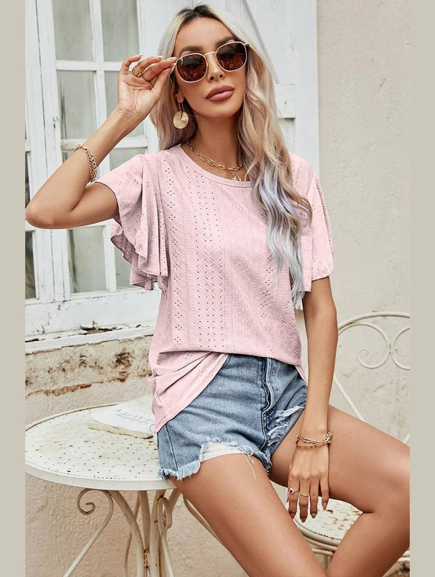 SlimFit LowMaintenance Fabric LEAF SLEEVE HOLLOW CASUAL TOP
