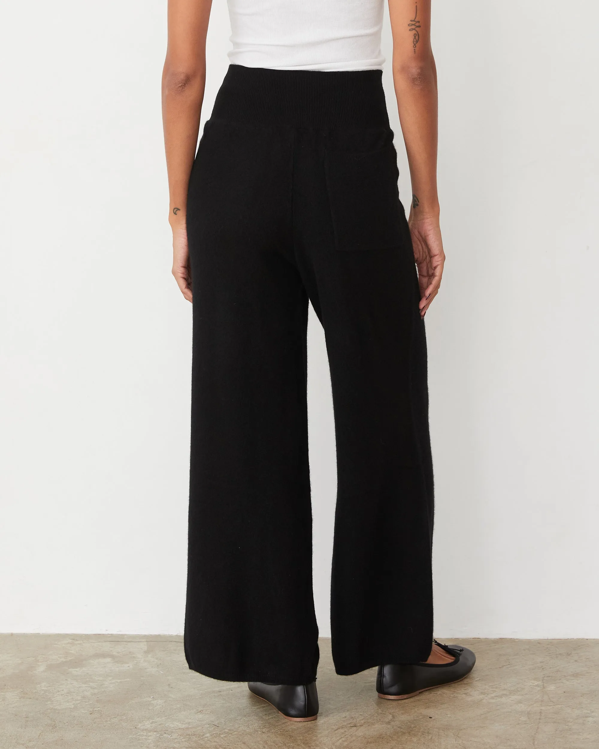 UVProtectiveLayer Cashmere Crop Pant