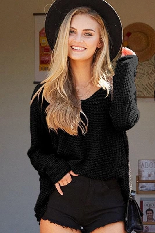 Reflective Trim Details V NECK WAFFLE KNIT LONG SLEEVE TOP