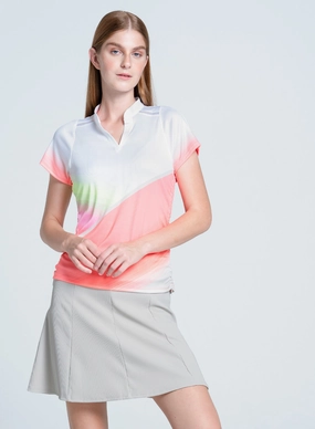 Spin Around Short Sleeve Loose cut TaglessCollars