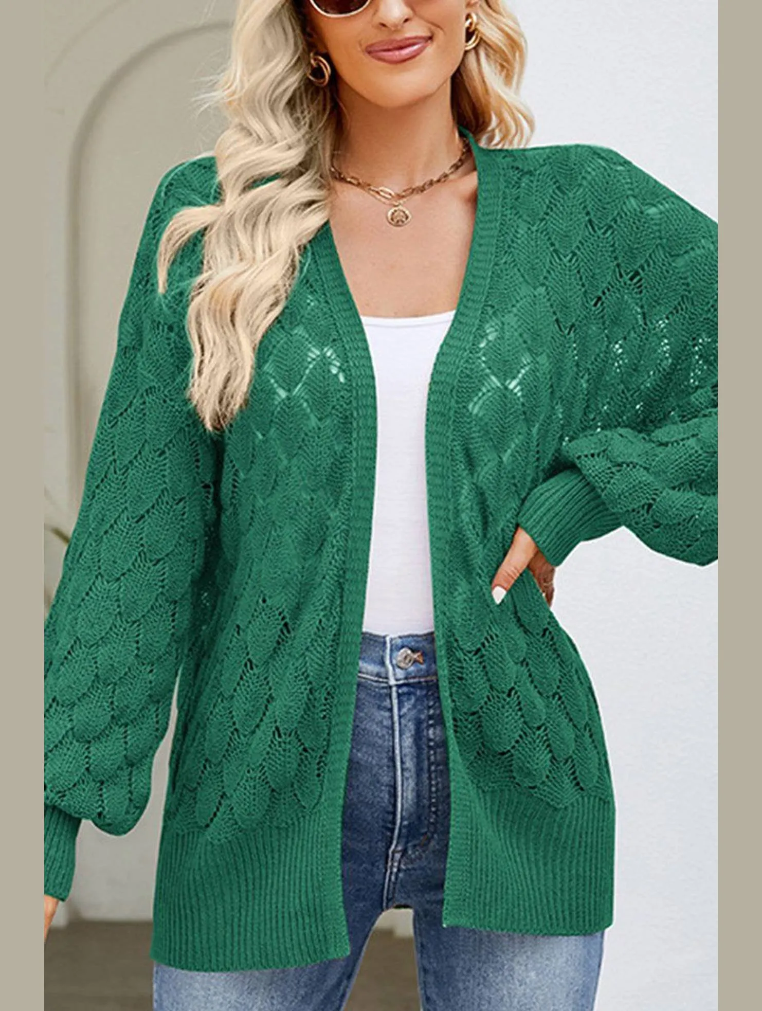 WOMEN HOLLOW OUT KNITTED SWEAT CARDIGAN SoftInteriorLining