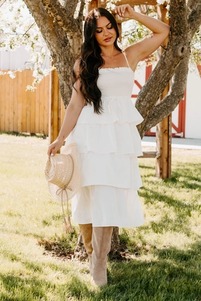 sophisticated appearance Clean Grace My Unique Perspective Tiered Ruffle Midi Dress (White)