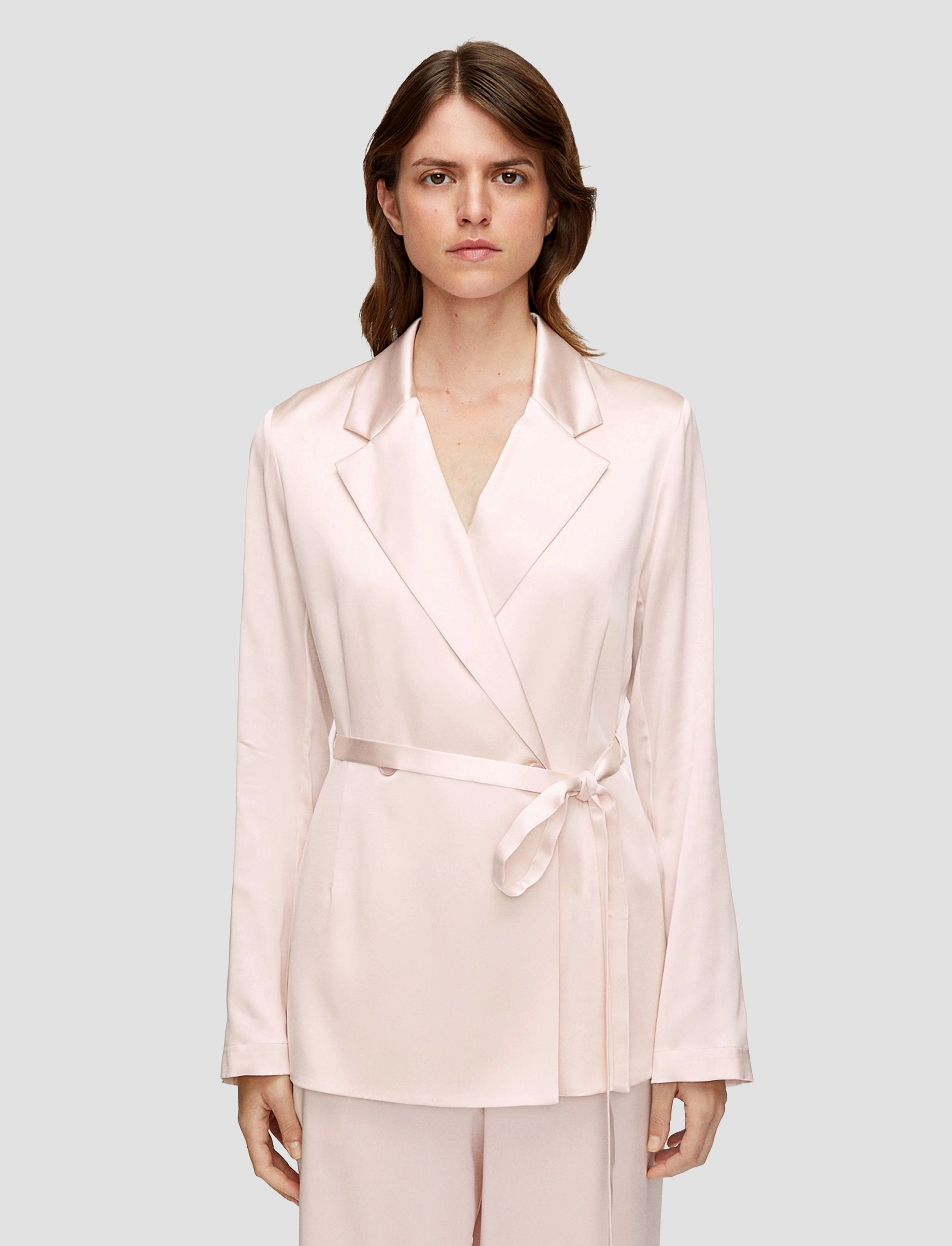 Double Layered Insulation Durable Material Joubert Silk Satin Jacket