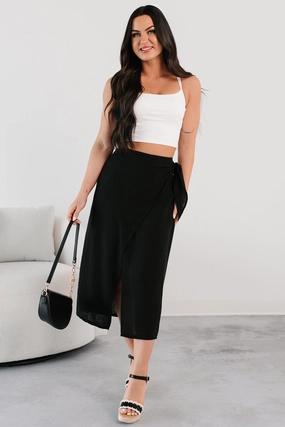 Travel-Ready Sunlit Paths Woven Wrap Tie Skirt (Black)