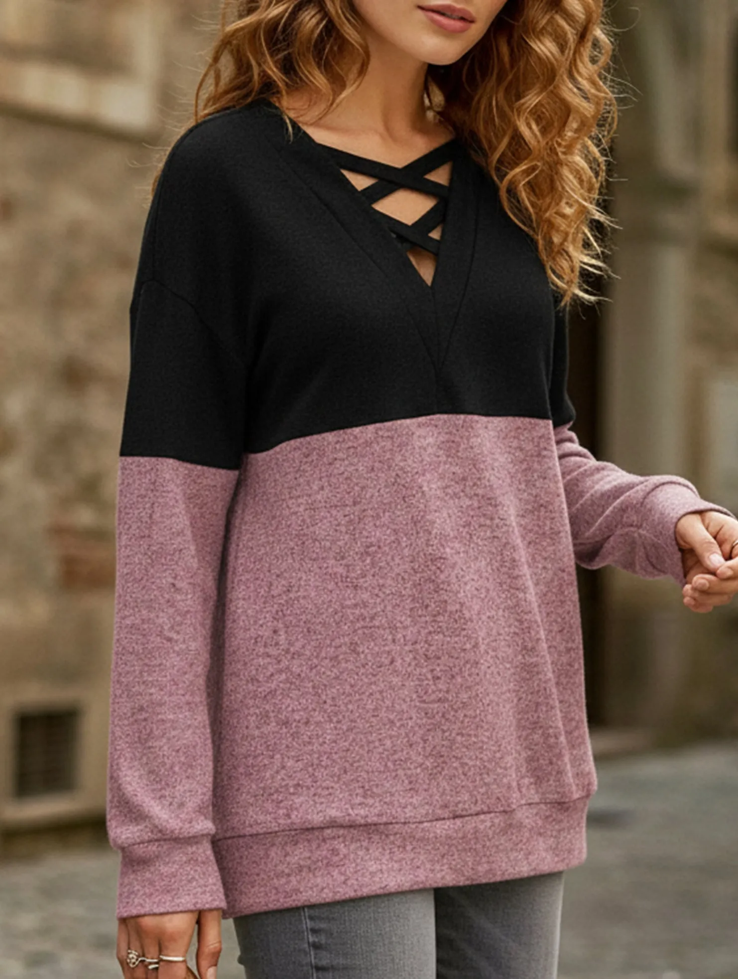 NonIrritatingEdges DoubleStitched Hemming CASUAL V-NECK CROSS-CONTRAST SHIRT TOP