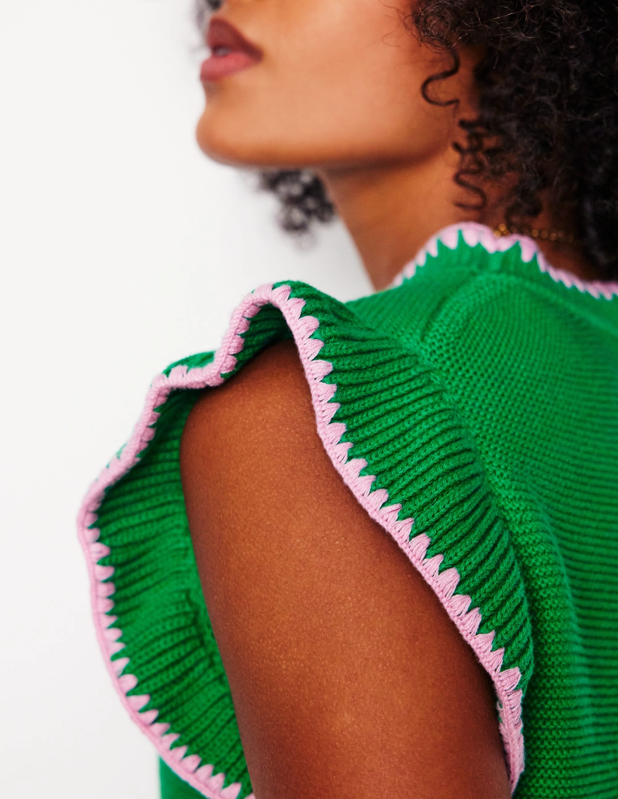 Surface Pilling Resistant Breathable Mesh Panels Lena Stitch Detail Tank-Rich Emerald