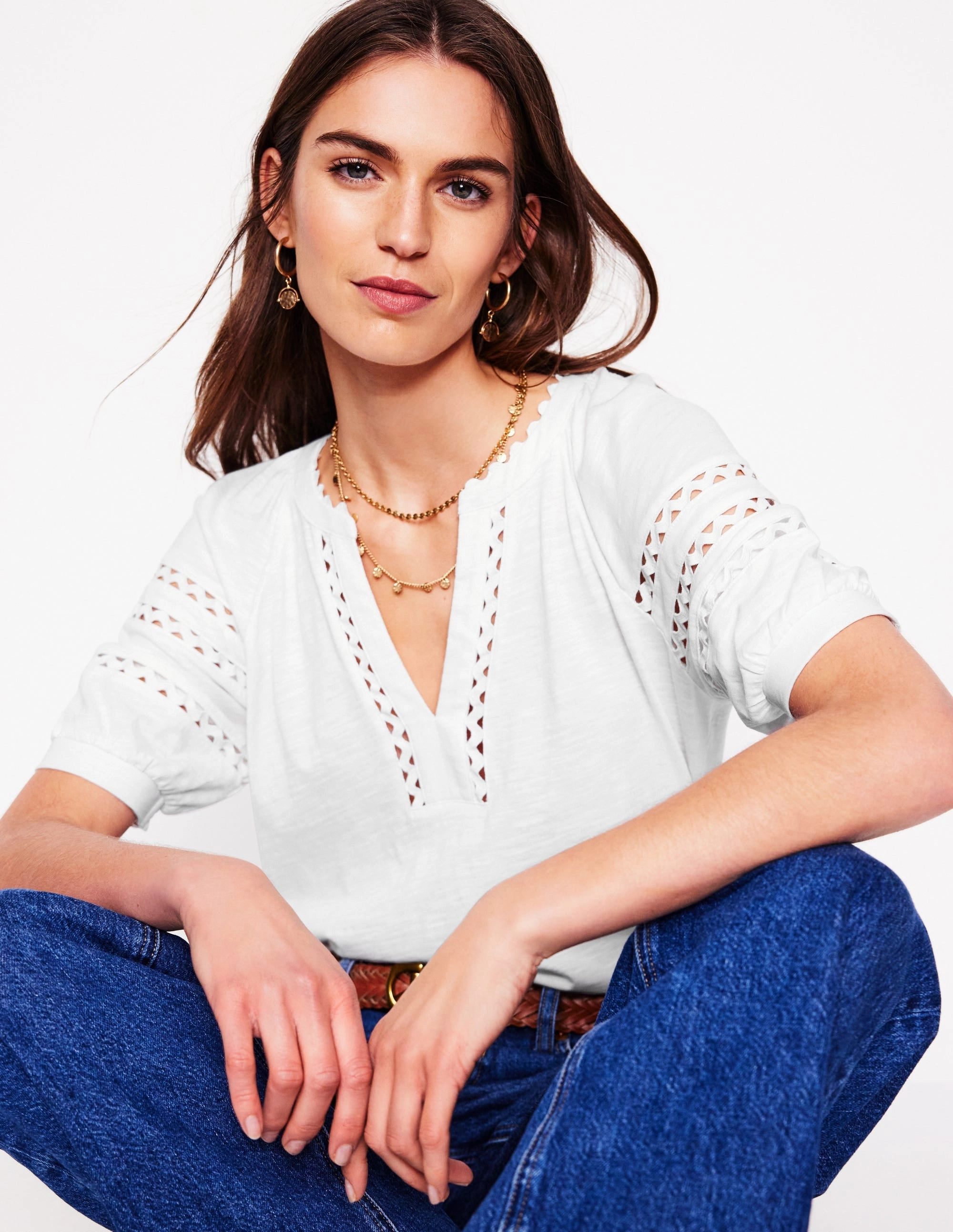 StretchComfortDesign Maisy Rikrak Trim Top-White