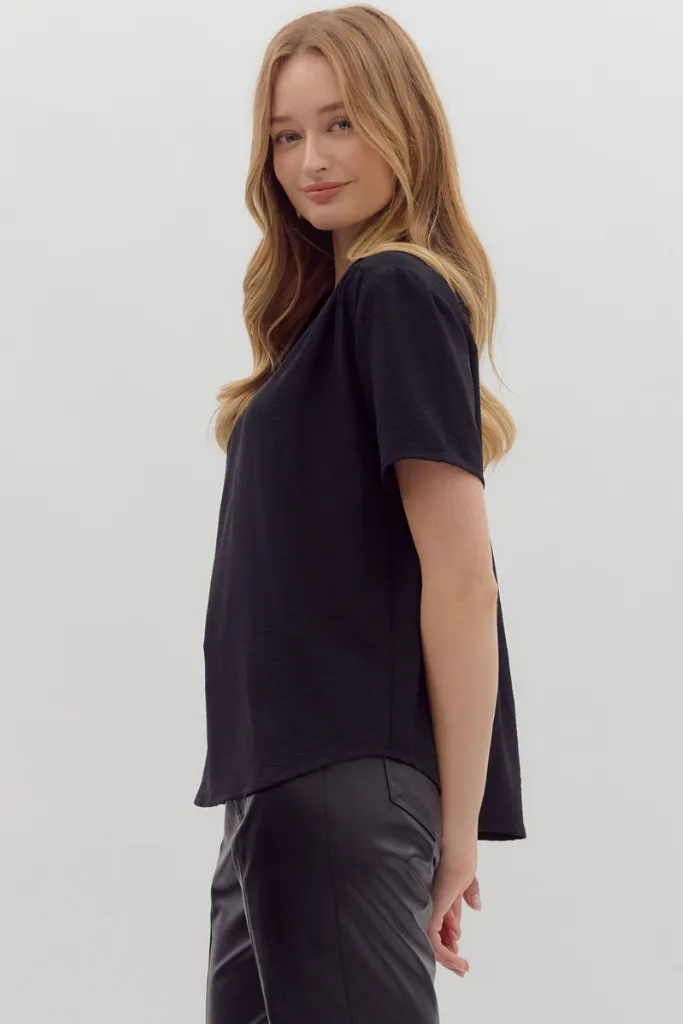 Odette Short Sleeve Top in Black PocketDetails