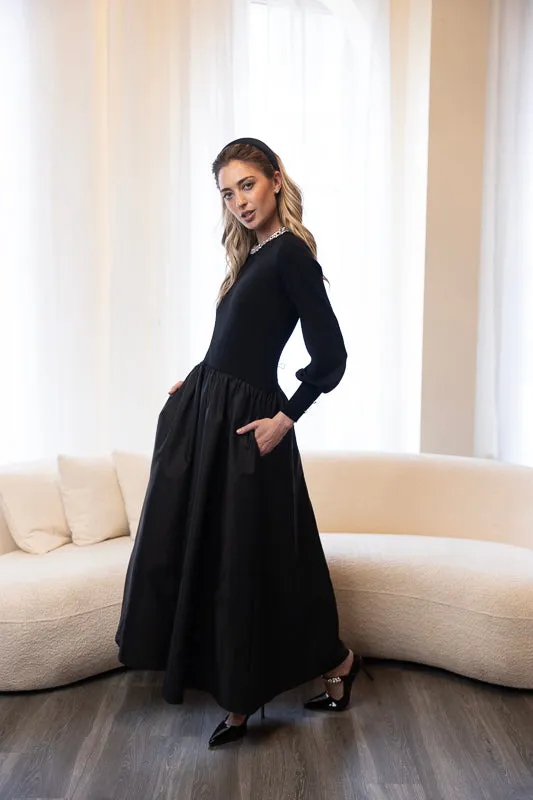 Comfortable Silhouette Mira MM Dress