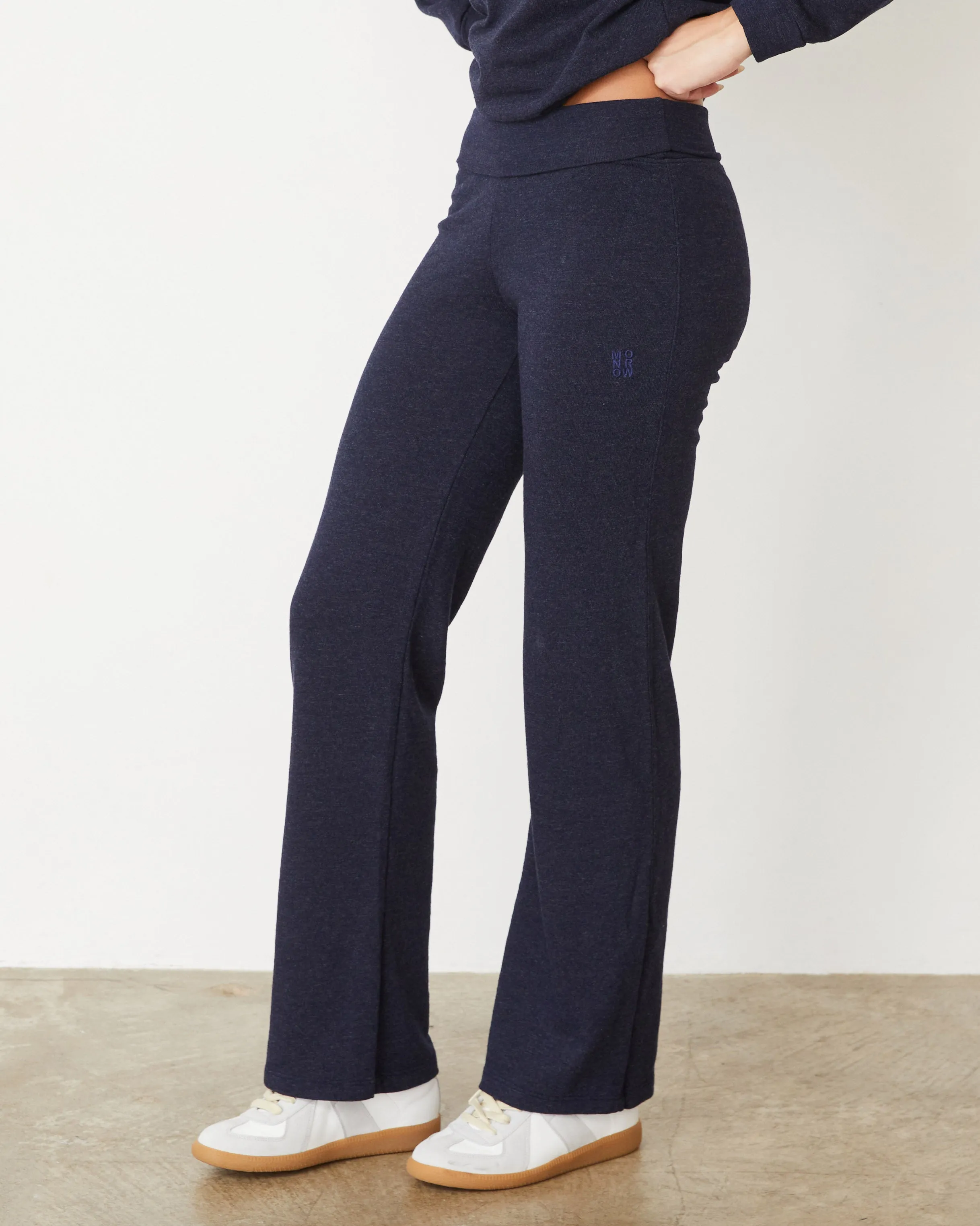 Non-Binding Fit Rubberized Hem Original Fleece Flare Pant