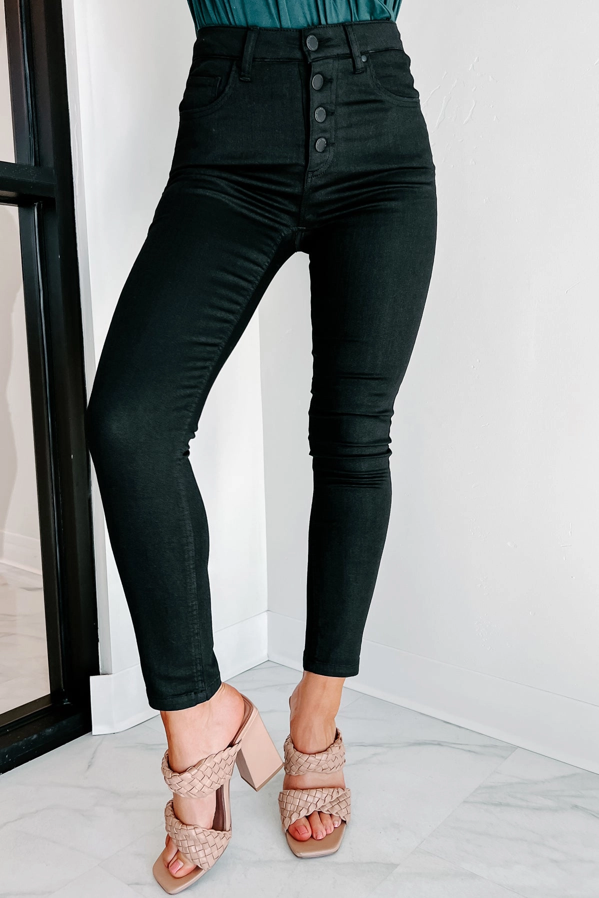 Layered Placket Design Outdated Thinking High Rise Button-Fly Risen Skinny Jeans (Black)