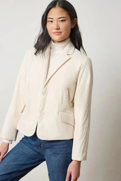 standard size Non Chafing Edges Padded Blazer Talc