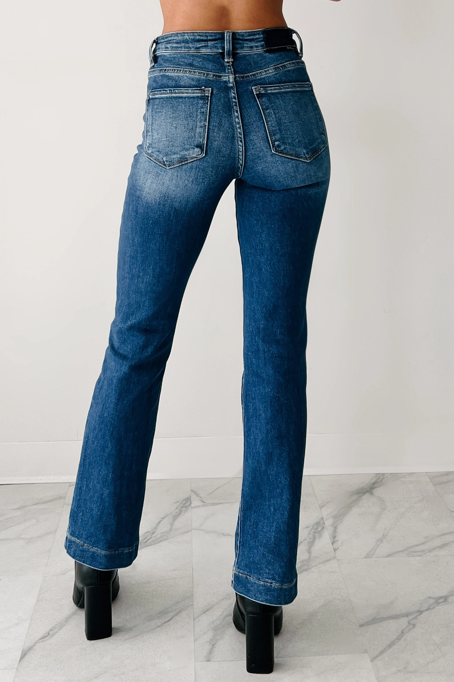 Penny High Rise Bootcut Risen Jeans (Dark) Tunic top ConvertibleCollar