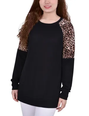 Everyday Fashion Petite Long Raglan Sleeve Top With Animal Print Insets