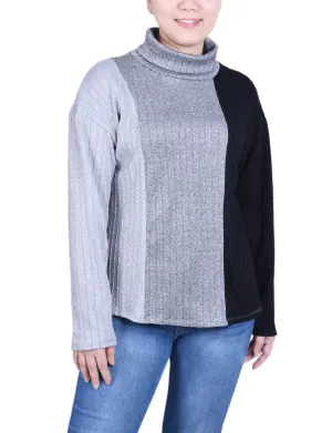FadeResistant Petite Long Sleeve Colorblocked Top