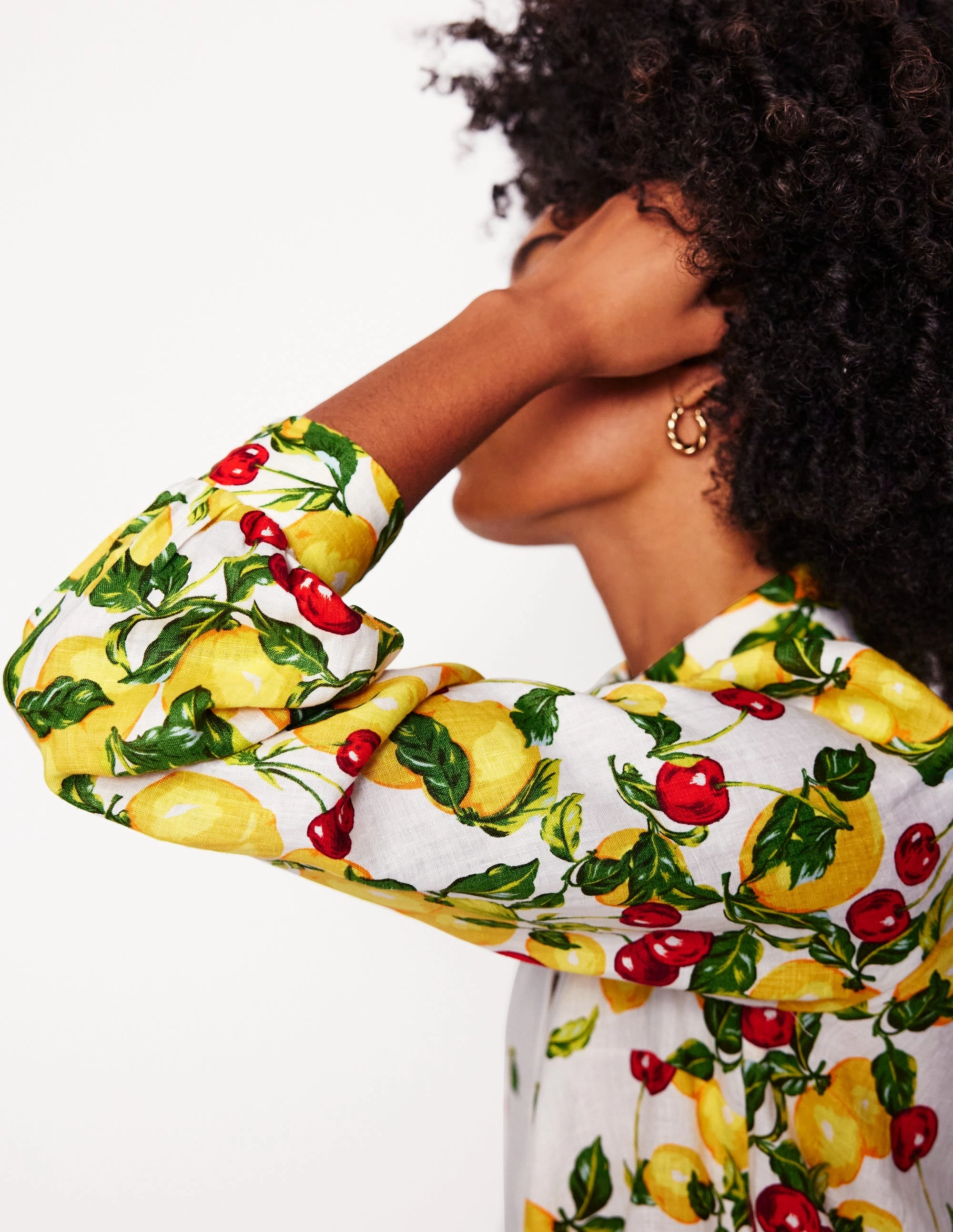 QuickDry Technology Ribbed Knit Fabric Placement Print Linen Shirt-Ivory, Cherries and Lemons