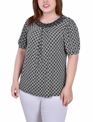 Trendy Shirt Winter Wardrobe Plus Size Short Puff Sleeve Sheer Inset Top