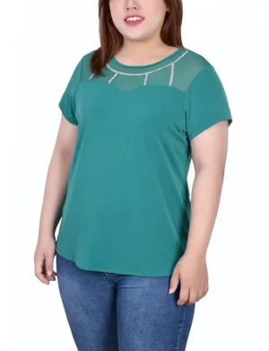 Durable Hem Stitching LowProfile Zipper Plus Size Short Sleeve Crepe Top With Stone Details