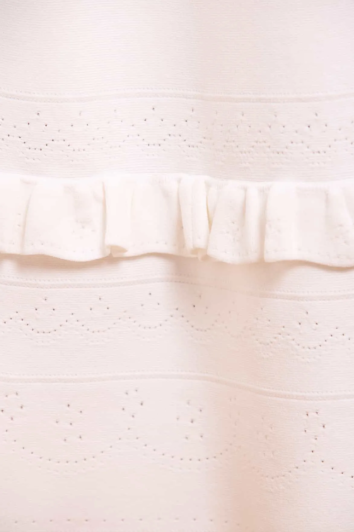 Reinforced Seams Pointelle Trim Knit Skirt