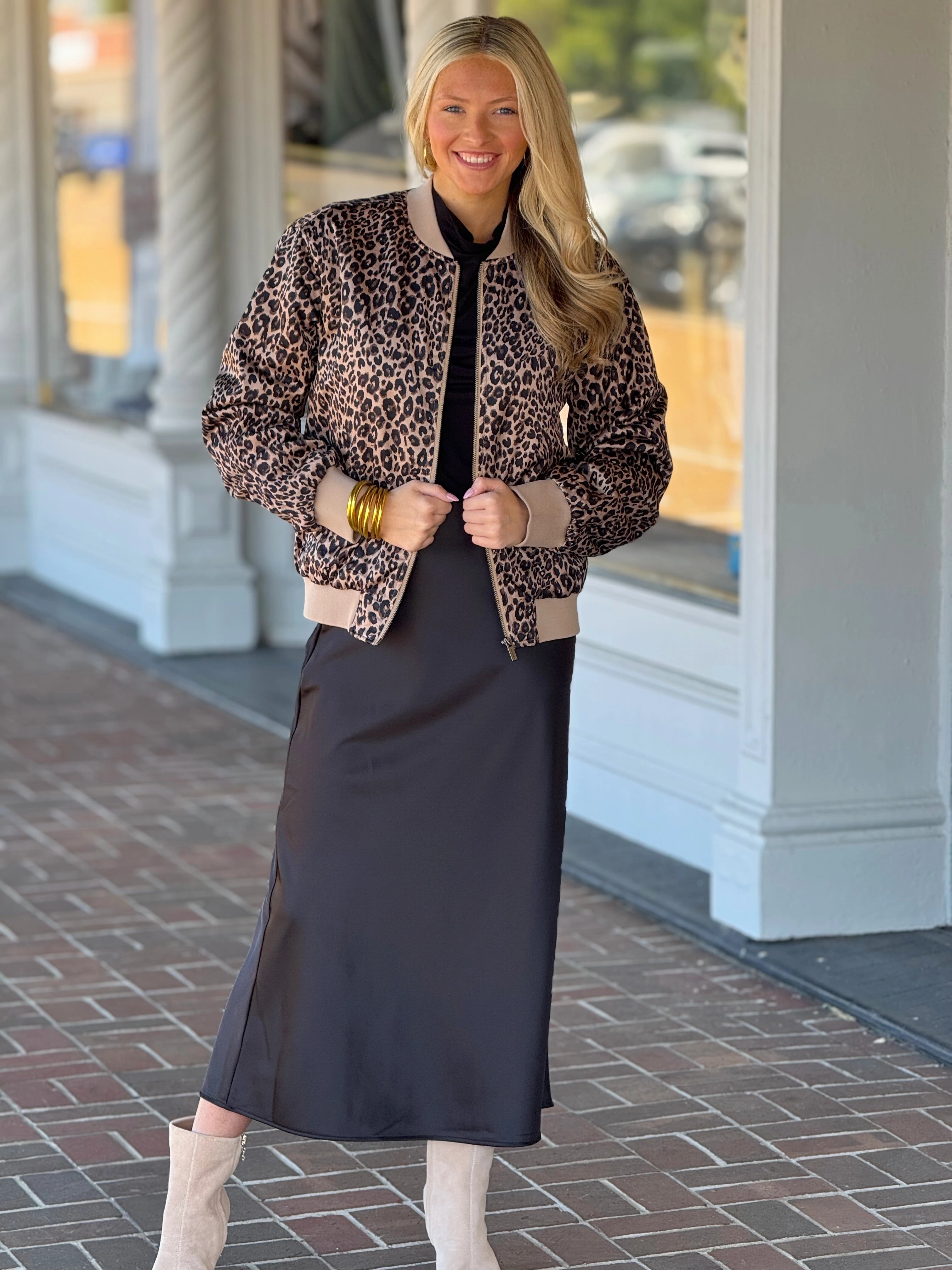 MoistureControl Sanctuary Monroe Sateen Leopard Print Bomber
