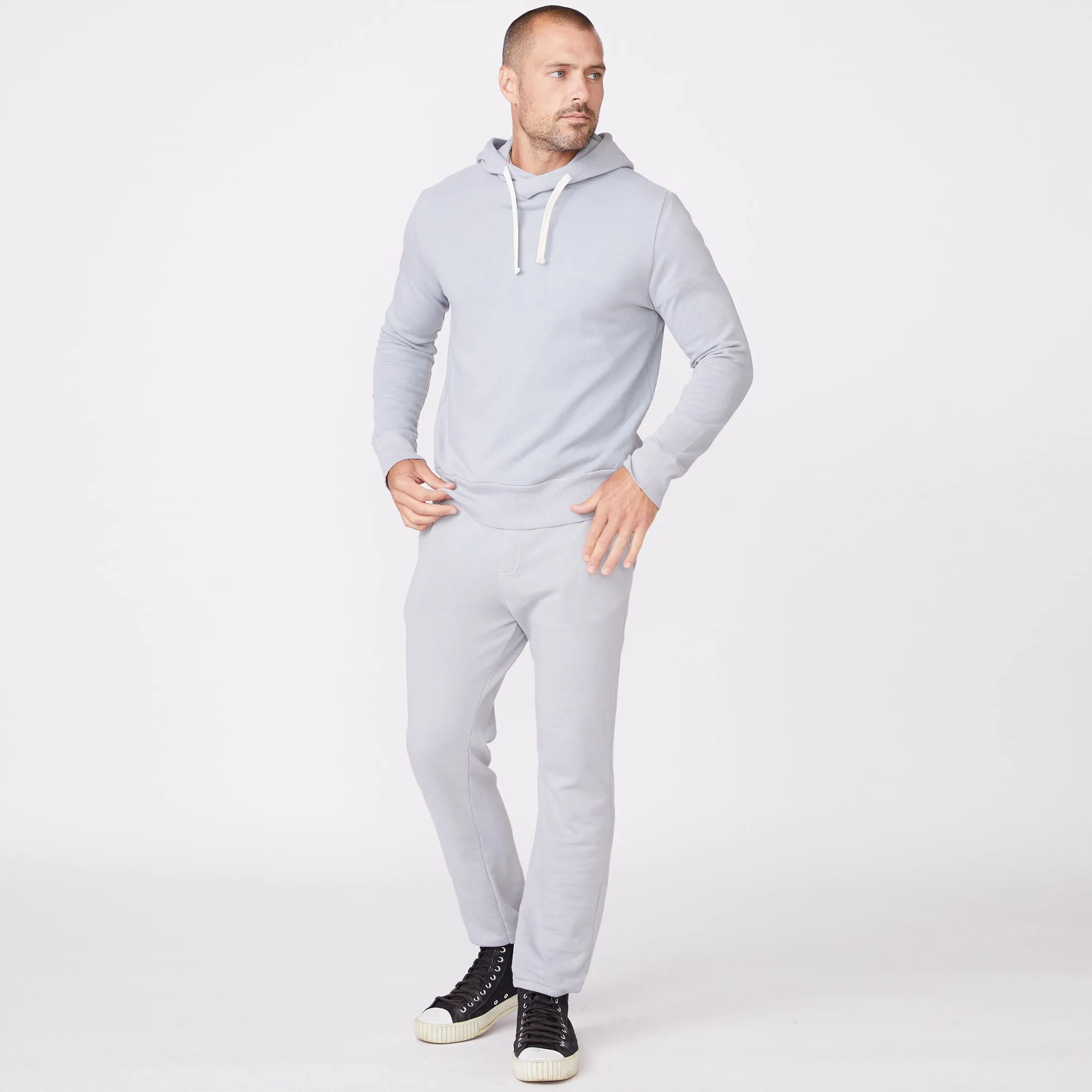 Pullover Hoody Non Restrictive Armhole Cut VersatileLayering