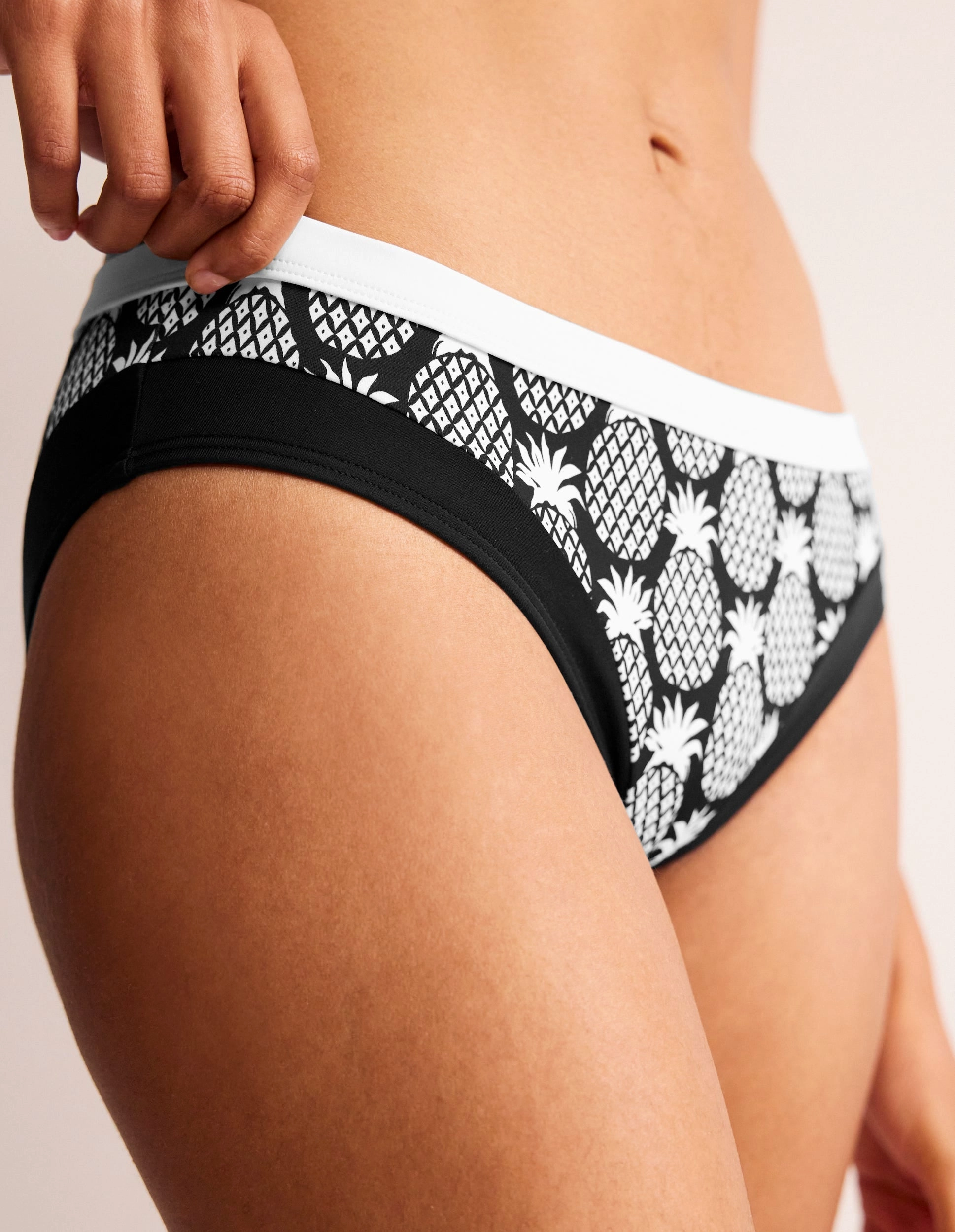 Ultraviolet Resistant Teen Trend Santorini Bikini Bottoms-Black, Pineapple Geo