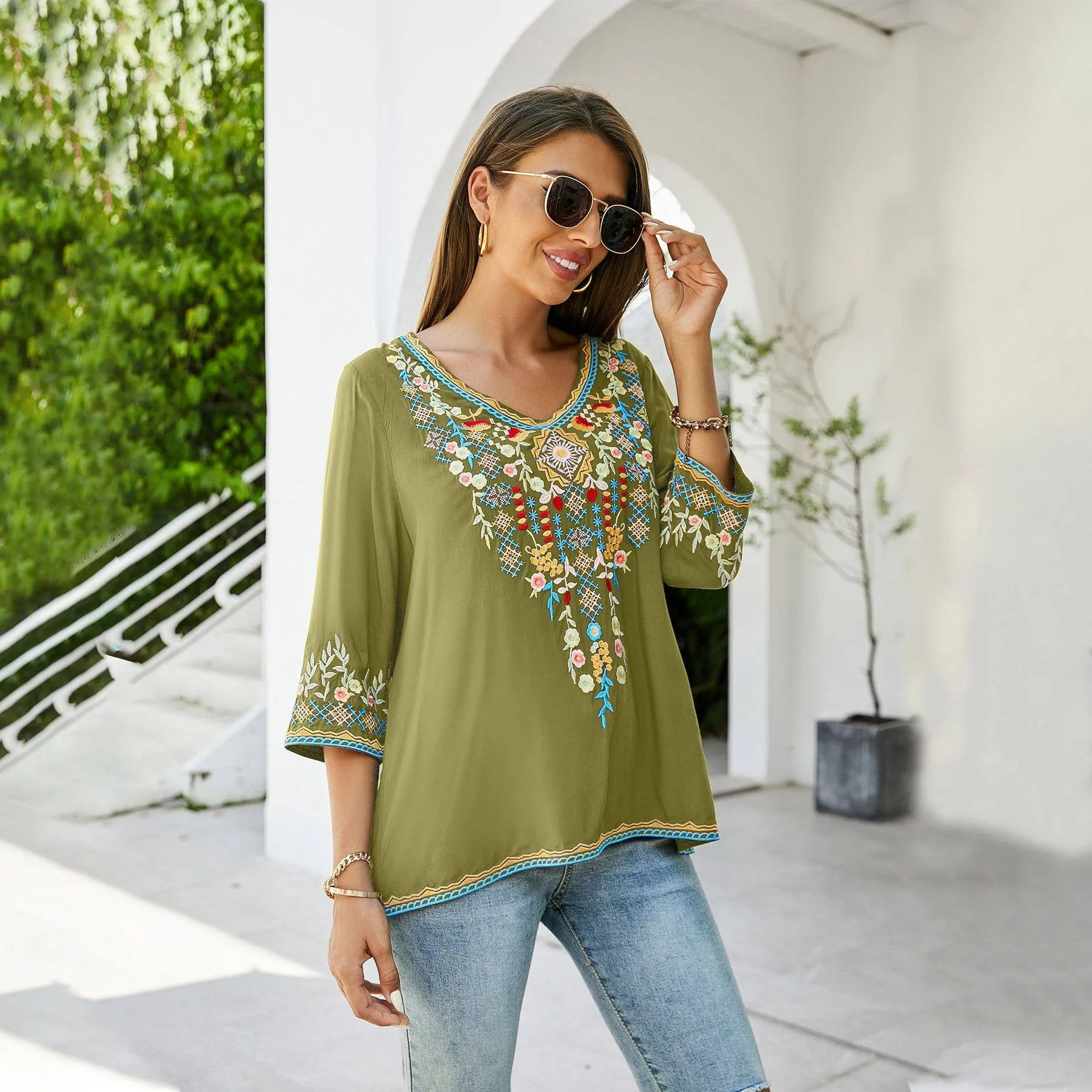Bamboo Fiber Fabric Textured Weave Pattern COTTON EMBROIDERED SHIRT_CWTBLL0816