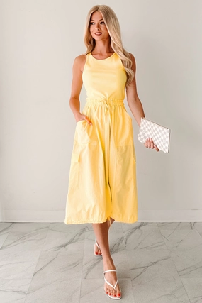 Quietly Extra Sleeveless Cargo Midi Dress (Yellow) Relax Line Lightweight-Structure