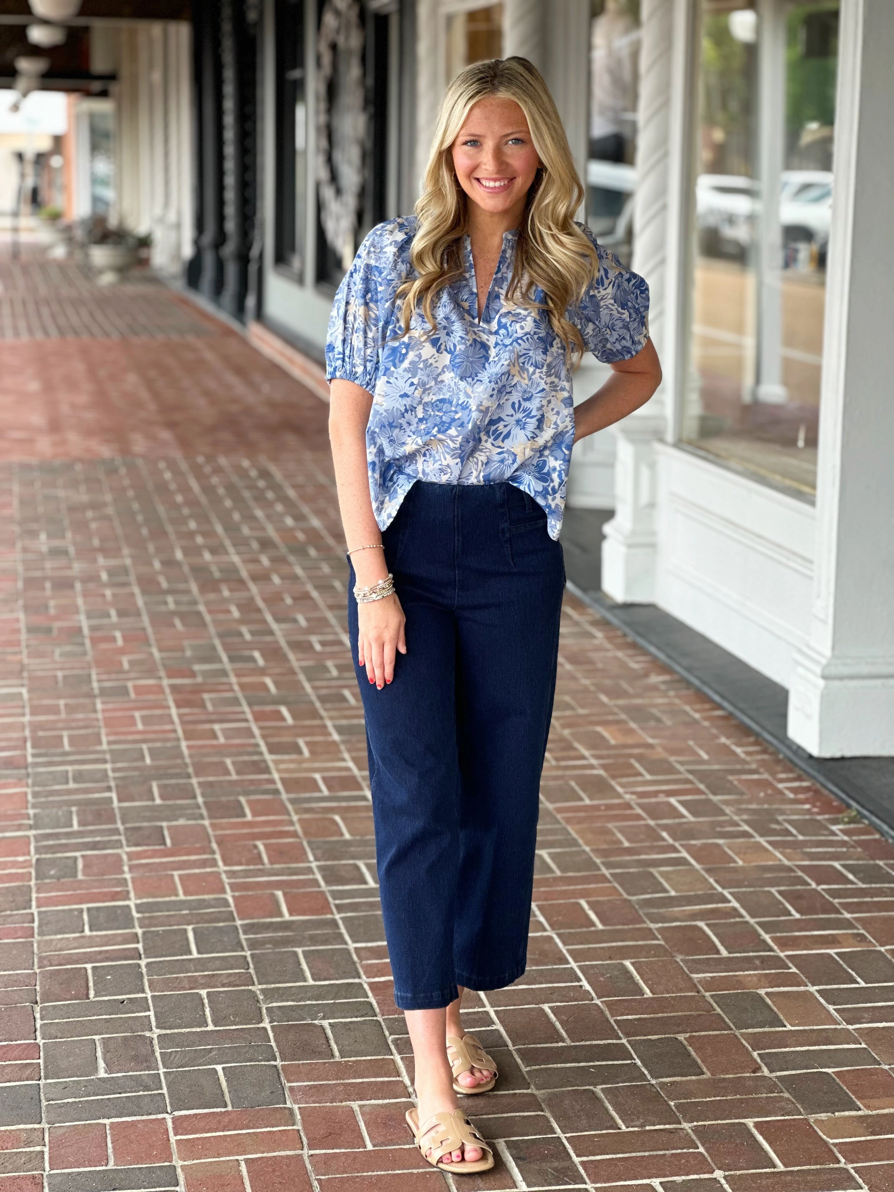 CompressionSupportWeave Garment Washed Softness Time After Time Top in Floral Blue