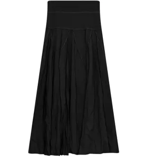 Red Myth Black Gauze Godet Maxi SB2CM7751SL Low Impact Dye Neutral Look