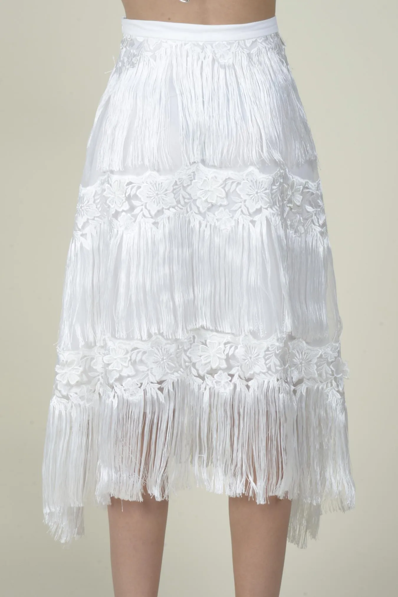 Quin Fringe Skirt - Meringue High Elasticity Material