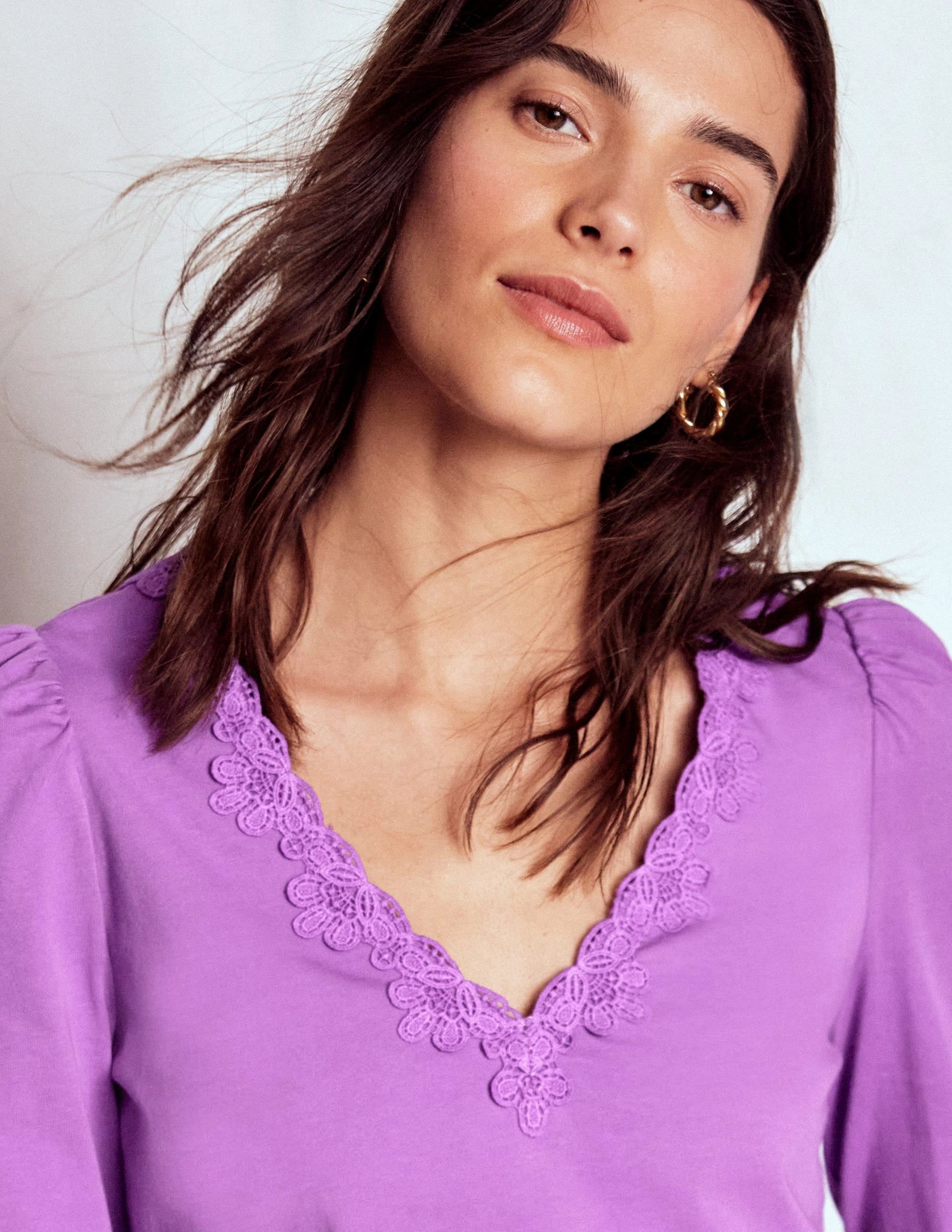 VNeckReinforcement Flora Lace V-neck Top-Amethyst Purple