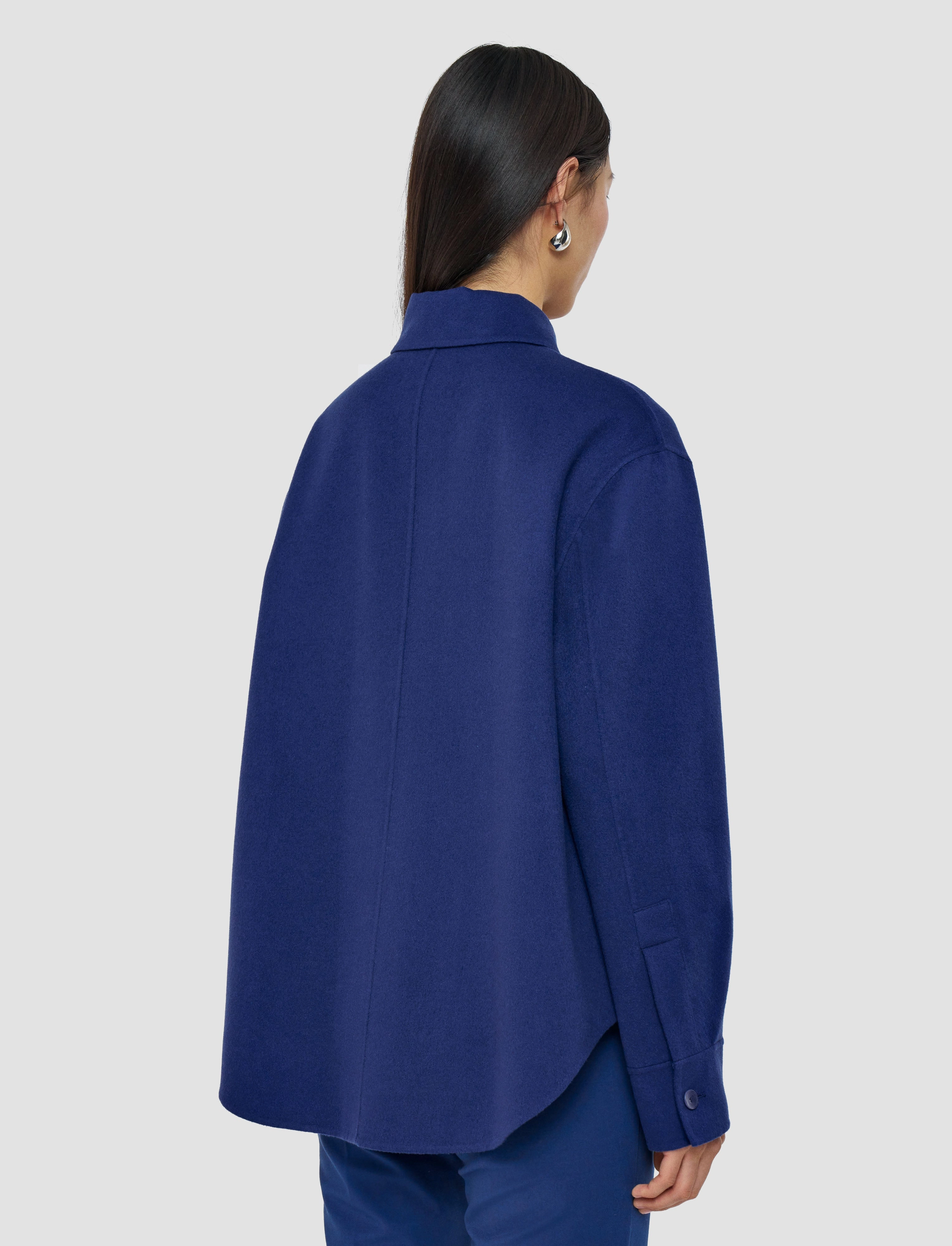 Jelia Light Double Face Wool Overshirt Wrinkle Resistant Material Drop Hood Style