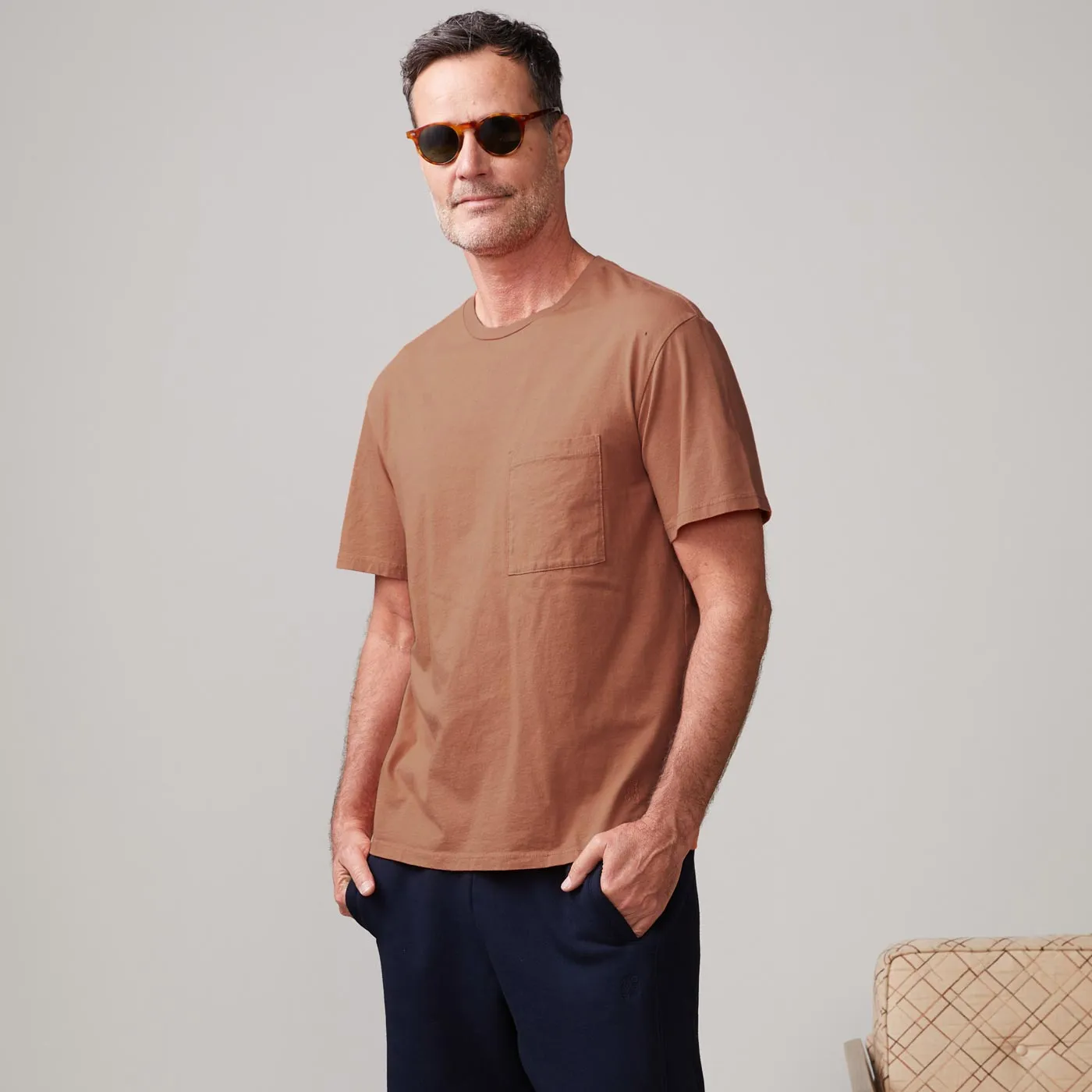 Relaxed Pocket Crew Textured Fabric Finish No Iron Fabric