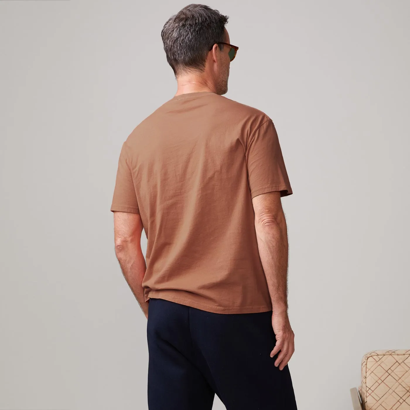 RaglanSleeve FlexibleKnit Relaxed Pocket Crew