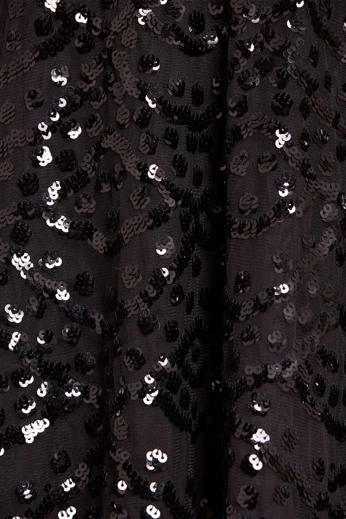 Influencer-Approved Deco Dot Ankle Gown