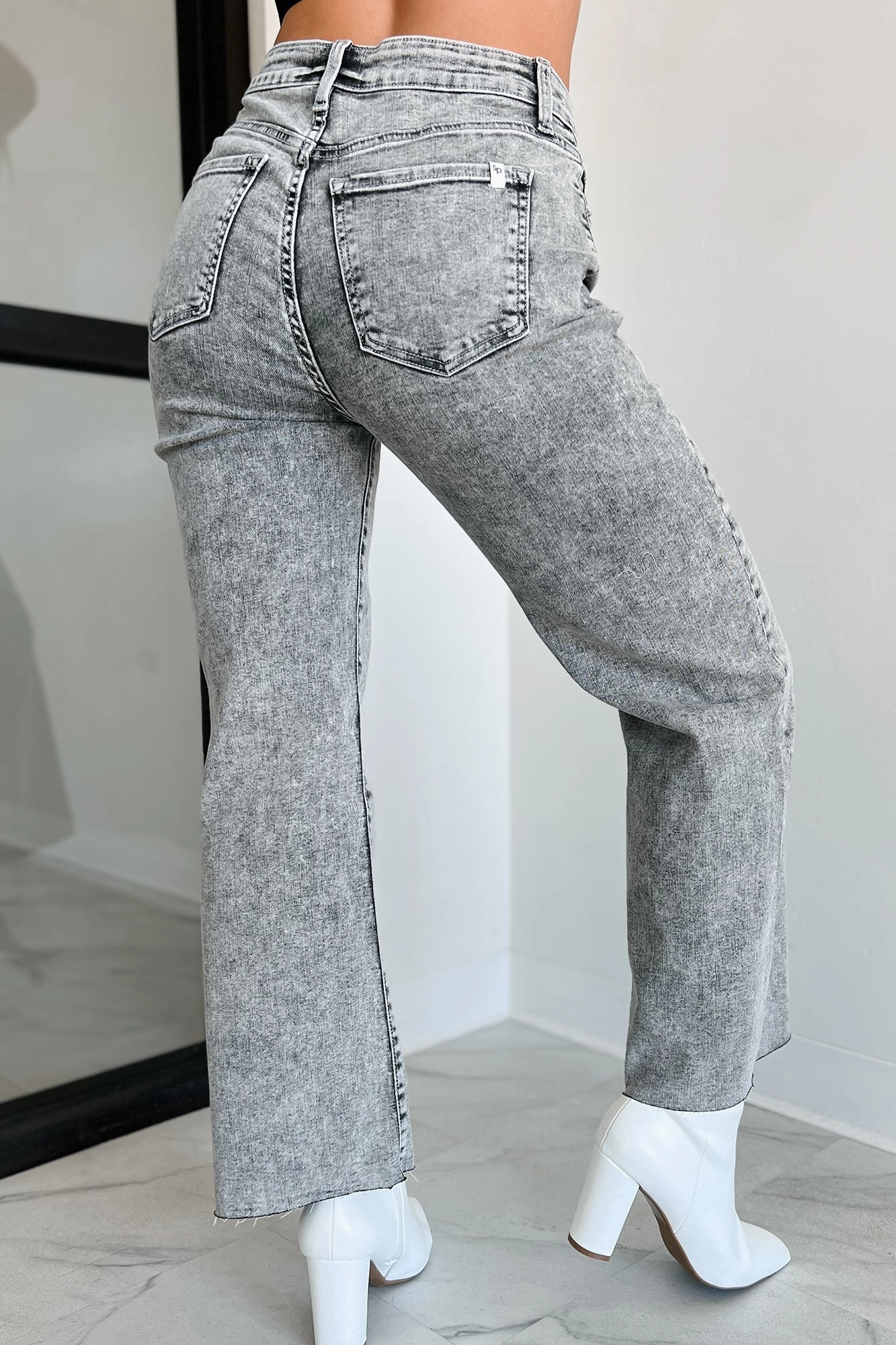 Tannis High Rise Wide Leg Sneak Peek Jeans (Light Acid) stain resistant coating Functional Design